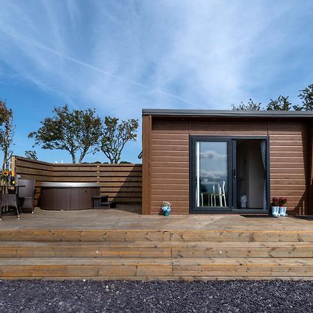 Waenfechan Glamping With Hot Tubs Colwyn Bay Esterno foto