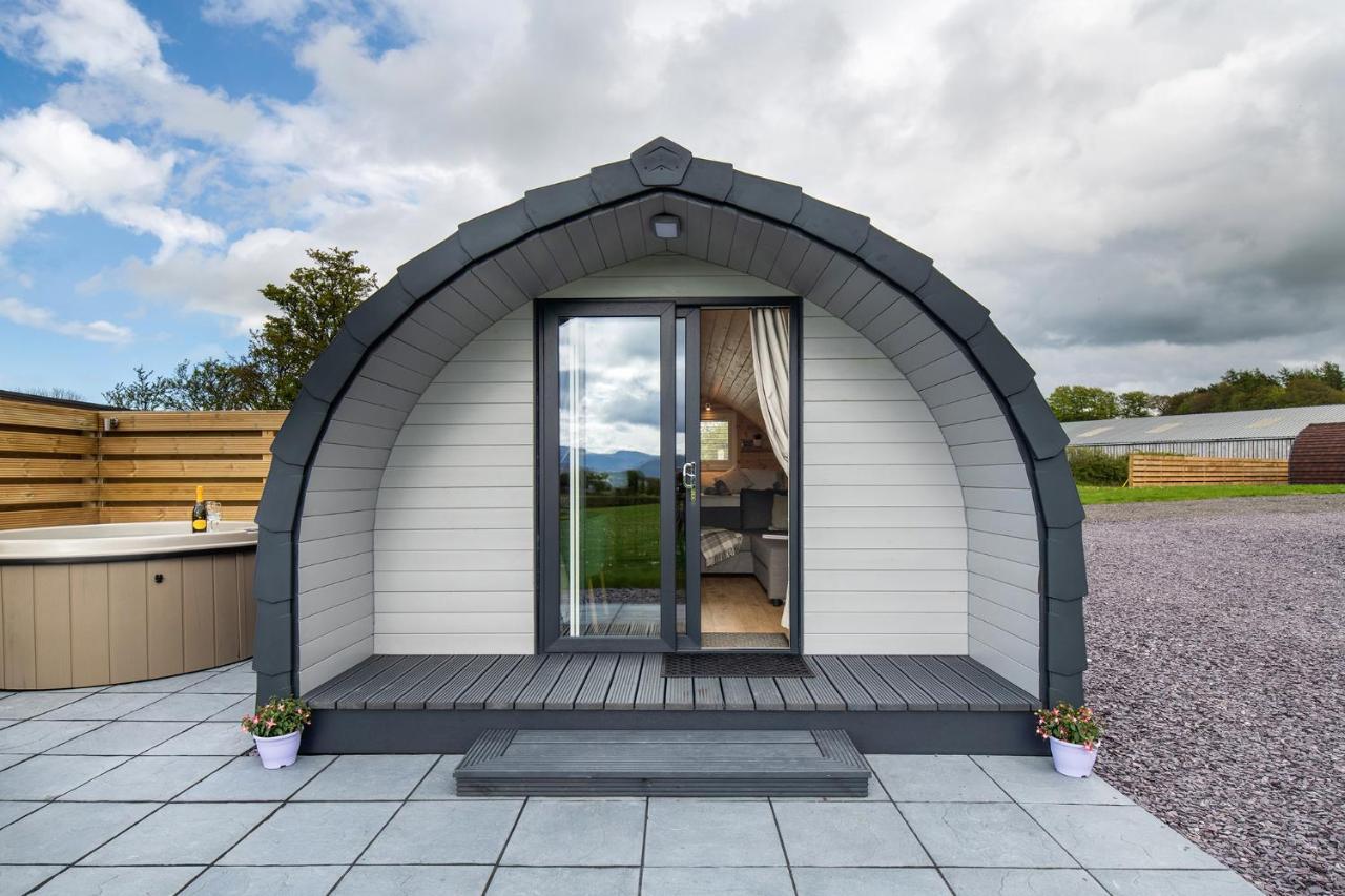 Waenfechan Glamping With Hot Tubs Colwyn Bay Esterno foto
