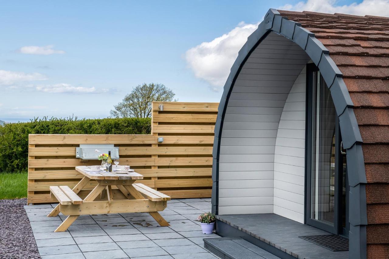 Waenfechan Glamping With Hot Tubs Colwyn Bay Esterno foto
