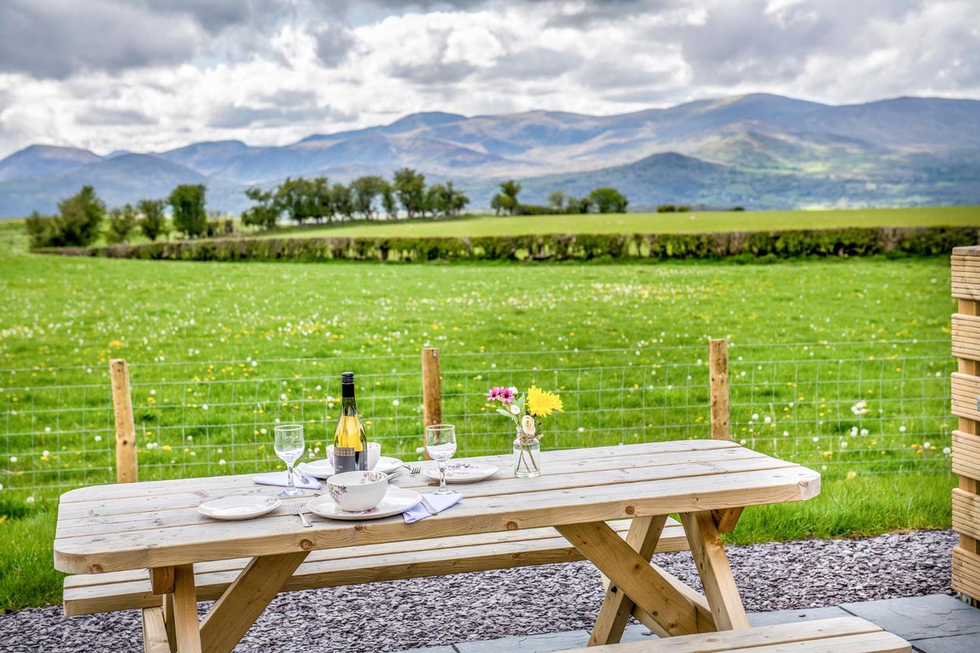 Waenfechan Glamping With Hot Tubs Colwyn Bay Esterno foto