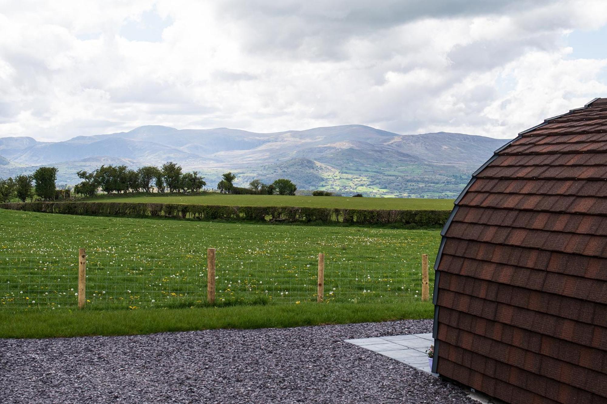 Waenfechan Glamping With Hot Tubs Colwyn Bay Esterno foto